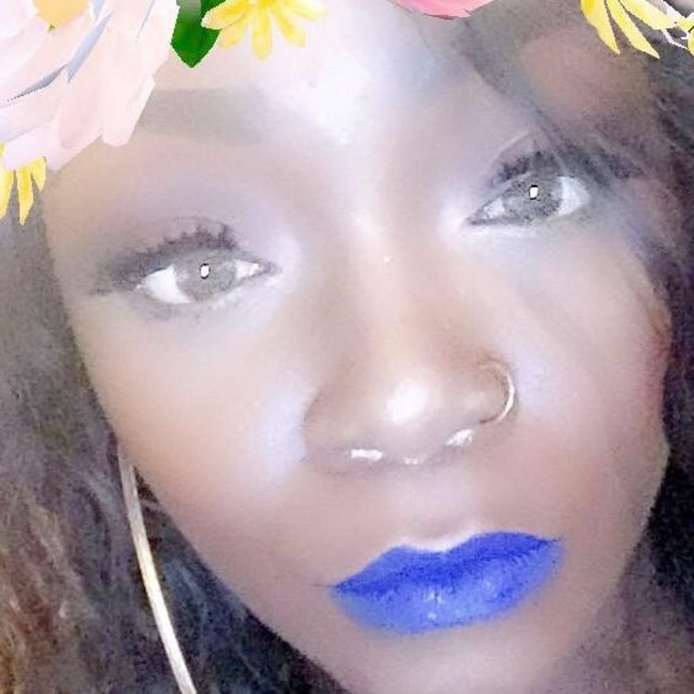 Meet your Posher, Danicia